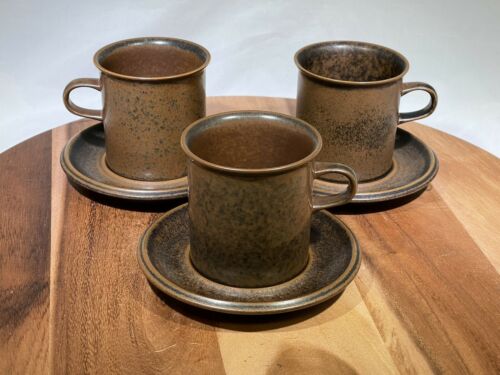 Set Of 3 Arabia Finland Ruska Cup Mugs & Saucers Brown Speckled 3 1/2” Mcm